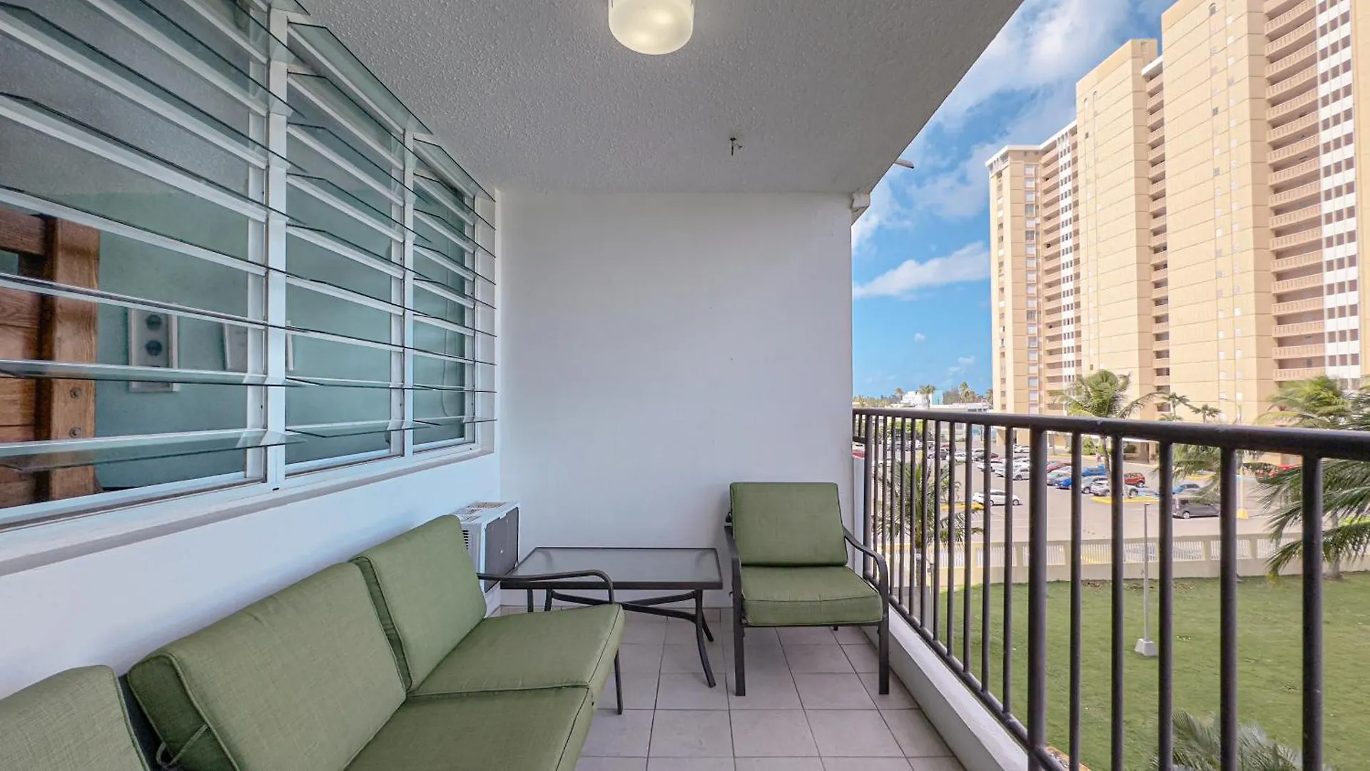 Moana\'S Beach Apartment In Luquillo Pr Beach View location